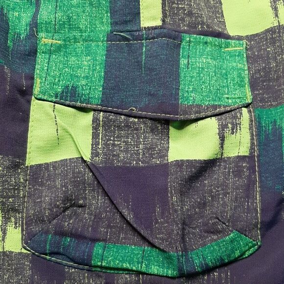 NWT Columbia Green Checkered Youth Board Shorts - Picture 14 of 15